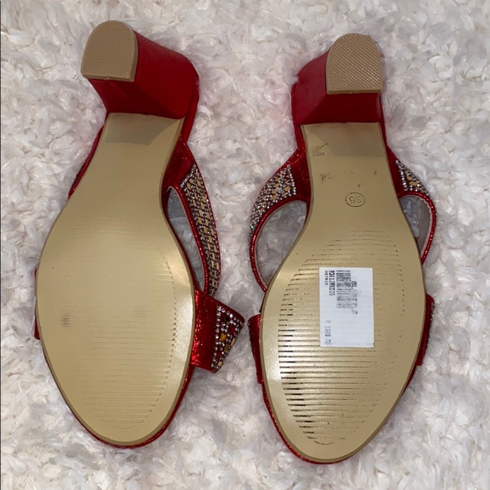 Comfit Heels - Picture 5 of 6